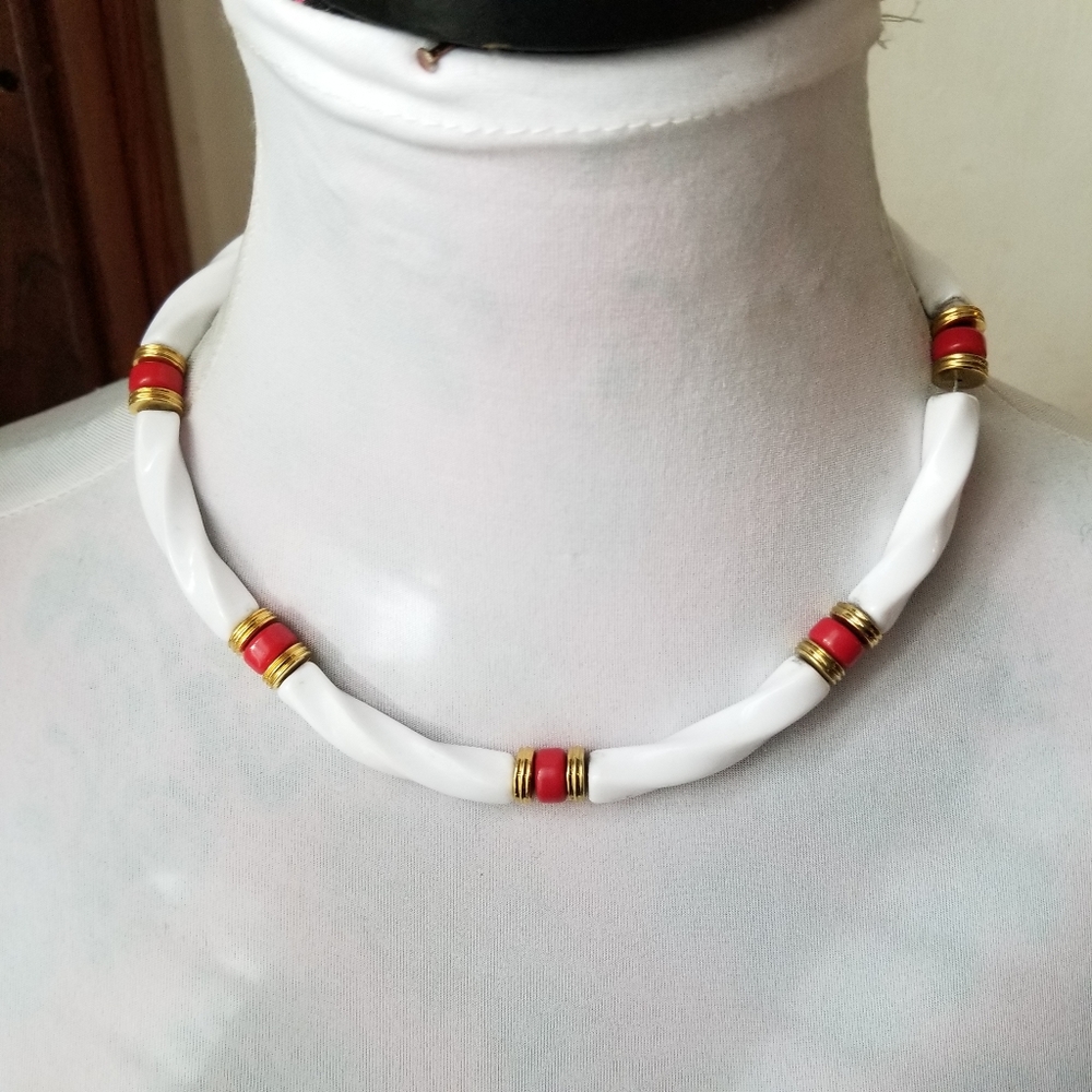 Vintage necklace white red gold tone choker necklace twist tube plastic